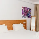 Ji Hotel