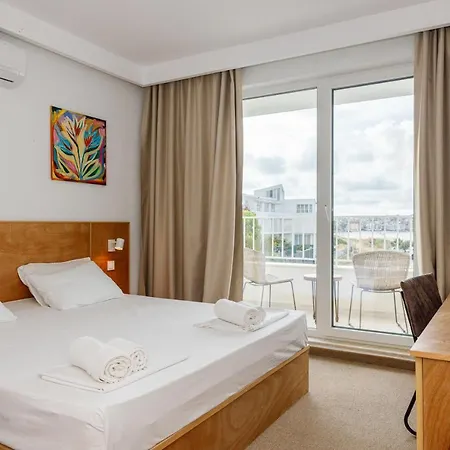 Ji Hotel