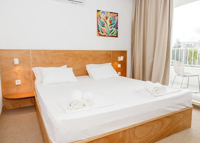 Ji Hotel Sozopol